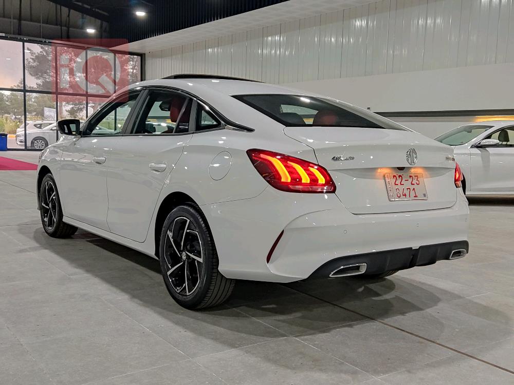 ئێم جی GT